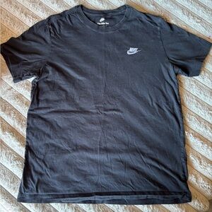 Basic Nike women  Black T-Shirts size L